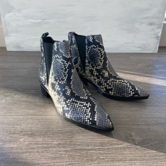 Marc Fisher Shoes - Marc Fisher Yale Snake print leather Chelsea Ankle Boots